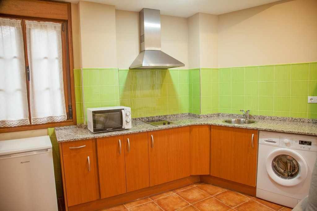 Cumbres De Los Picos Apartamento La Yedra Poo  Exteriér fotografie